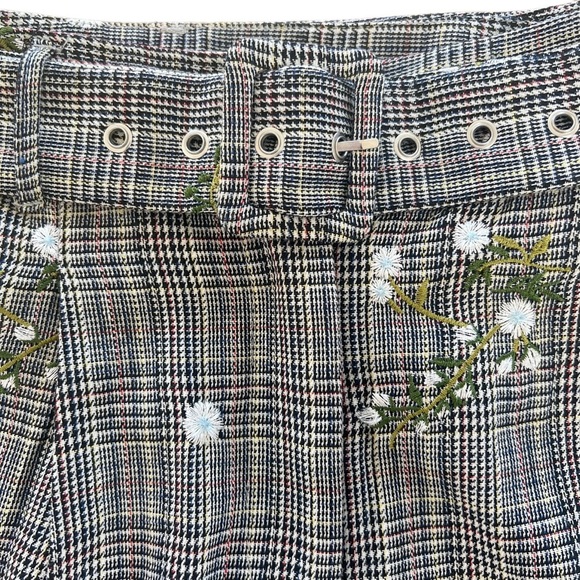 NWOT Marjorelle Charles Pant in Grey Plaid With Embroidered Flowers - Size XXS - Picture 4 of 5